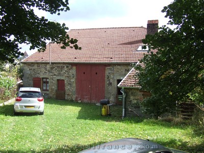 Vrijstaande boerderij met tuin en uitzicht, Haute-Marne, Frankrijk