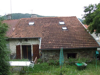 Rustig gelegen dorpswoning met tuin en uitzicht, Haute-Marne, Frankrijk