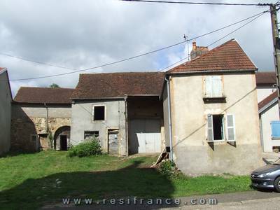 Grote te renoveren boerderij, Haute-Saone, Frankrijk