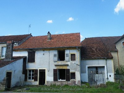 Monumentaal huis in Pitoresk dorpje, Haute-Marne, Frankrijk