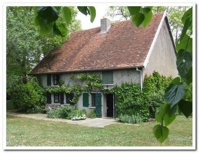 Landhuis met 2 Ha op idyllische lokatie aan de rivier, Haute-Saone, Frankrijk