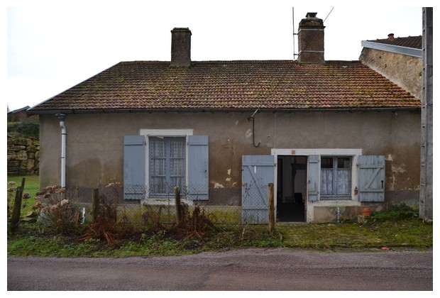 Vrijstaande dorpswoning op rustige lokatie, Haute-Marne, Frankrijk