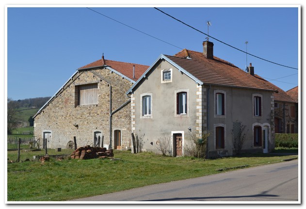Charmant woonboerderij met terrein en uitzicht, Haute-Saone, Frankrijk