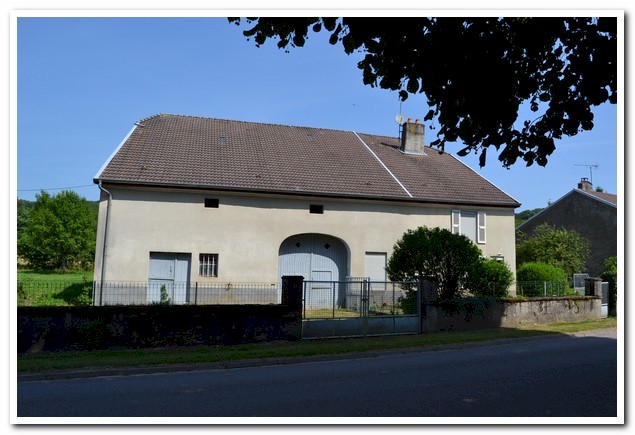 Charmante vrijstaande woonboerderij op zeer mooie lokatie, Haute-Marne, Frankrijk