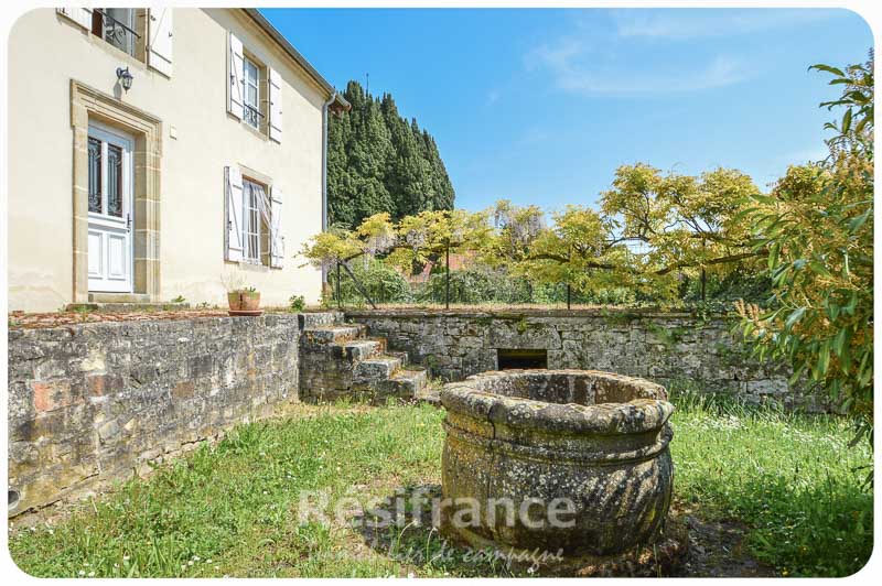 Maison de Caractère met mooie tuin en uitzicht, Haute-Saone, Frankrijk
