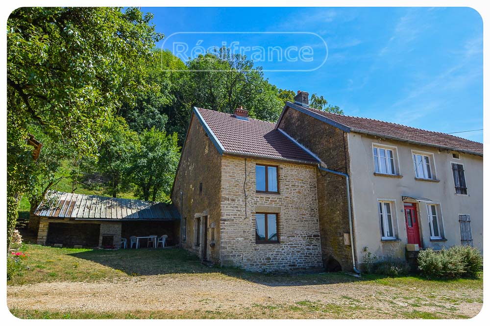 Gerenoveerde dorpswoning met schitterend uitzicht, Haute-Saone, Frankrijk