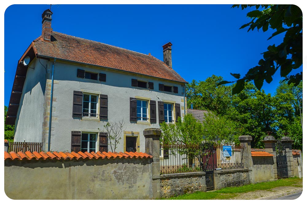 Maison de Caractère met tuin en fantastisch uitzicht, Haute-Marne, Frankrijk