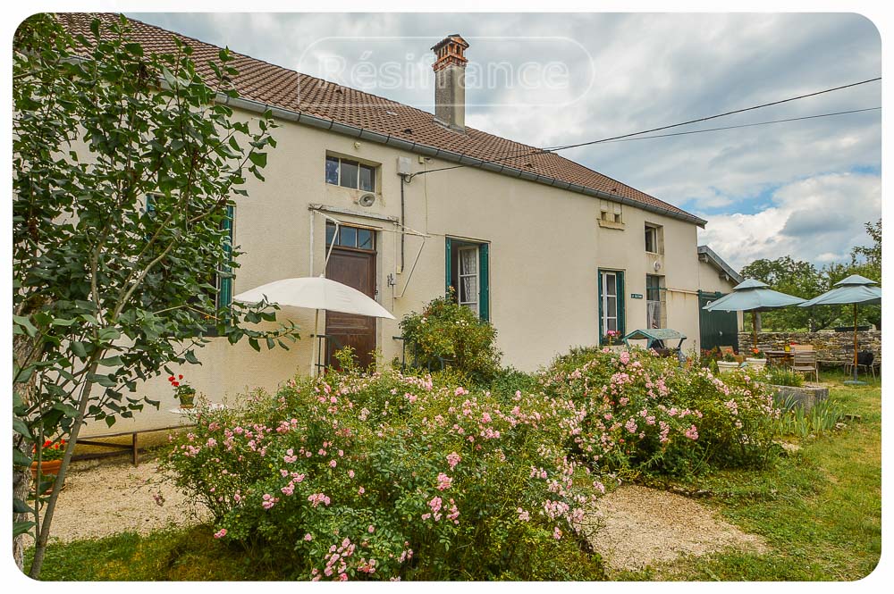 Charmante dorpswoning met mooie tuin en uitzicht, Haute-Marne, Frankrijk