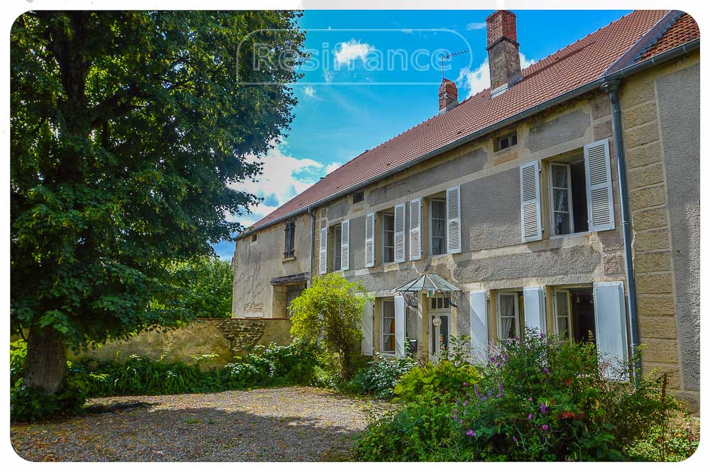 Maison de Caractère met grote tuin en mooi uitzicht, Haute-Marne, Frankrijk