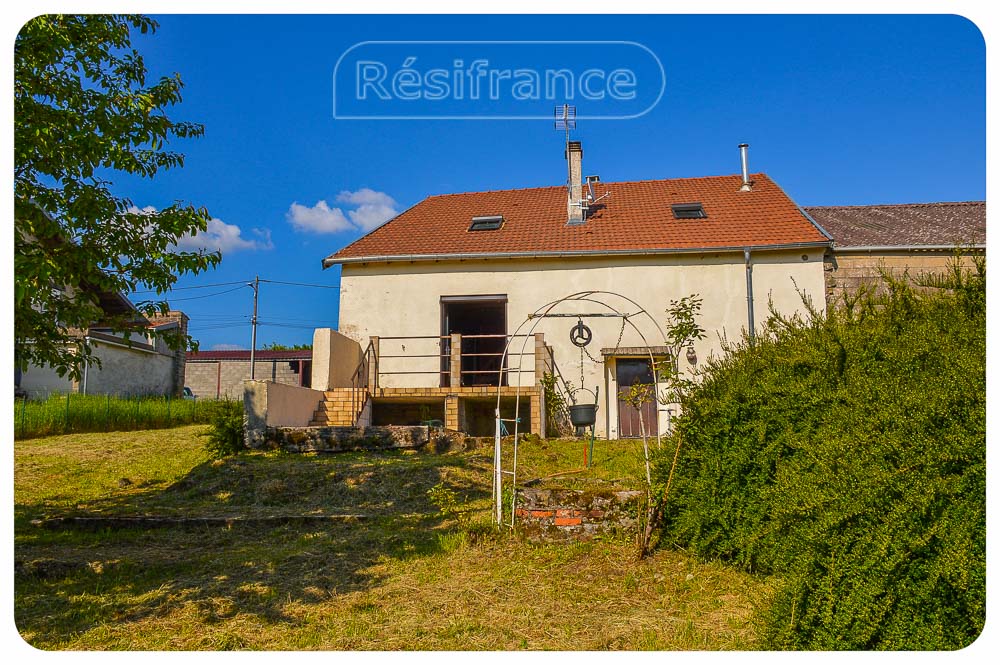 Dorpswoning met tuin en schitterend uitzicht, Haute-Marne, Frankrijk