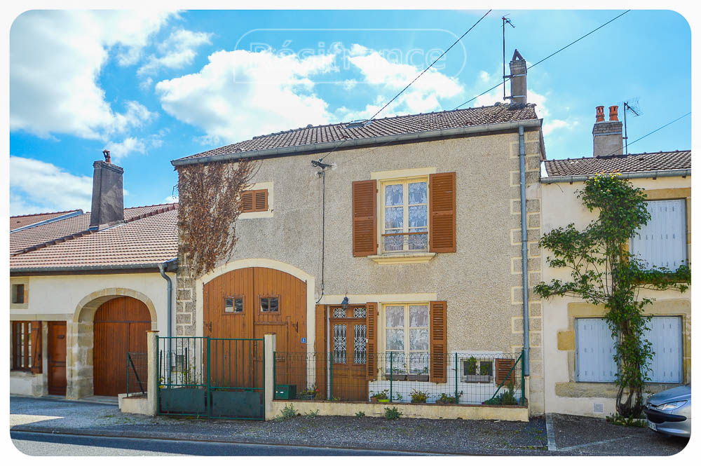 Charmante dorpswoning met tuin en schitterend uitzicht, Haute-Marne, Frankrijk