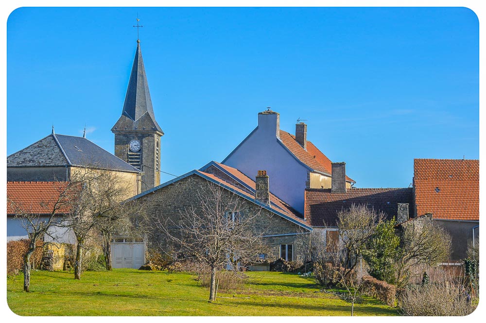 Maison de caractère met groot terrein, Haute-Marne, Frankrijk